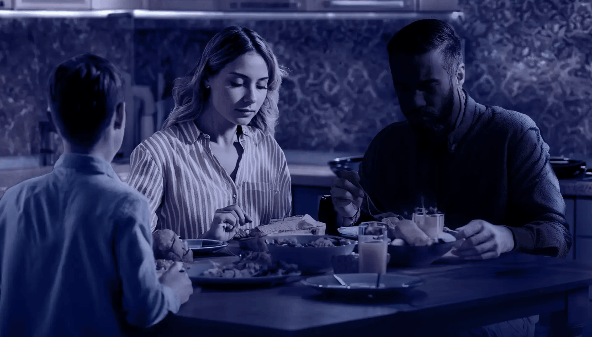 Pod jednym dachem z mordercą